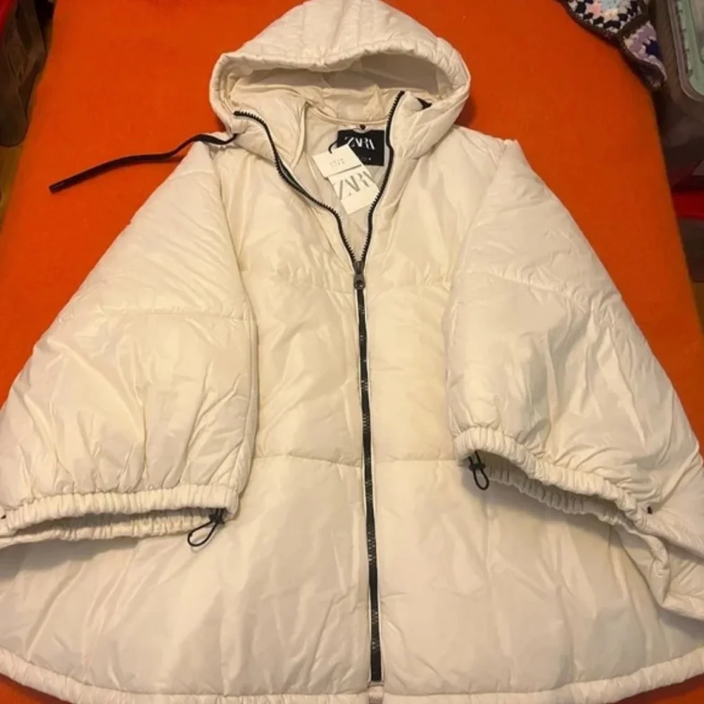 Zara ecru / off white water repellent hooded puffer cape / coat NWT - Picture 3 of 13